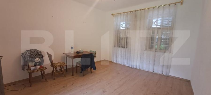 Casă individuală cu 5 camere cu Garaj în Berivoi
