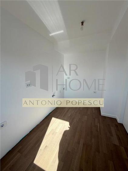 Apartament cu 3 camere decomandat în Gheorghe Doja