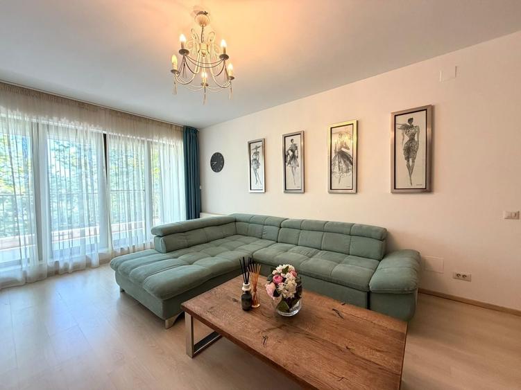 Apartament cu 3 camere, mobilat în Iancu Nicolae