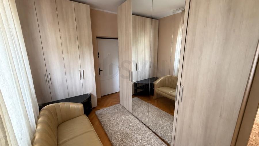 Apartament cu 4 camere decomandat în Herăstrău