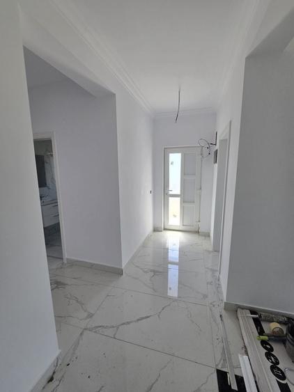 Duplex cu 3 camere cu Canalizare în Moșnița Nouă