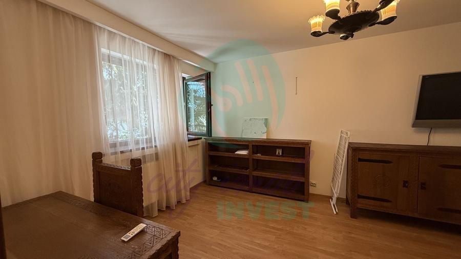 Apartament cu 2 camere semidecomandat, mobilat în Primăverii