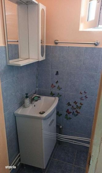 Casă cu 4 camere cu Teren 205 Mp în Semicentral