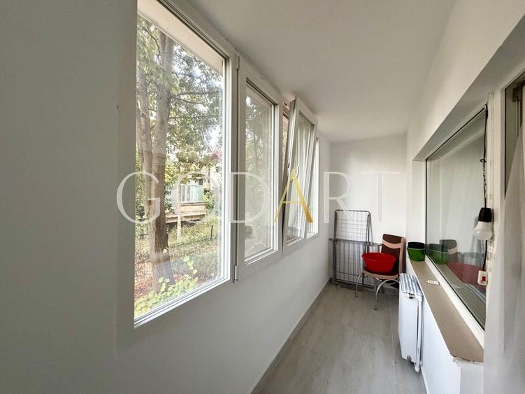 Apartament cu 3 camere decomandat, mobilat în Militari