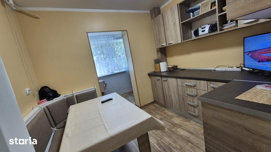 Apartament cu 2 camere decomandat în Siderurgiștilor
