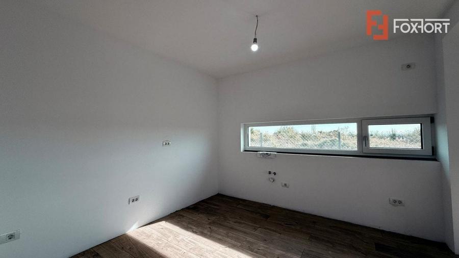 Duplex cu 4 camere cu Canalizare în Giarmata-Vii