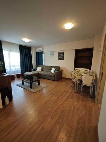 Apartament cu 3 camere decomandat în Tătărași