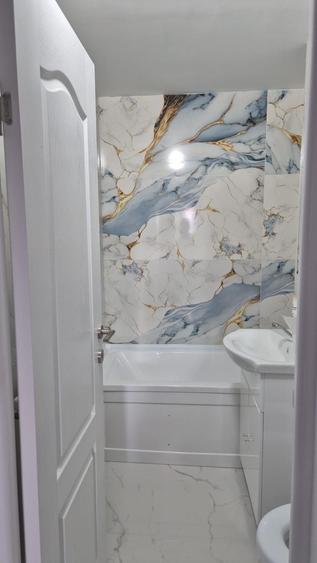 Inchiriez apartament 3 camere decomandat - 6