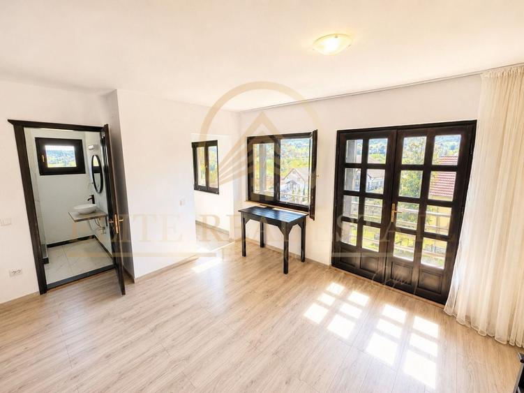 Hotel/Pensiune, de 393.17999267578 mp, în Bran