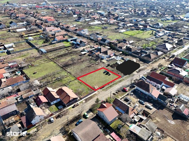 Teren de 759 mp, în Șofronea