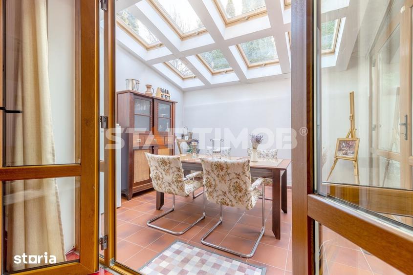 Casă cu 5 camere cu Teren 340 Mp în Centrul Istoric