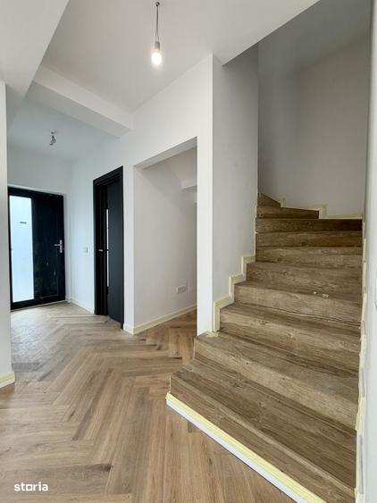 Casă cu 4 camere decomandat cu Teren 226 Mp în Bucium