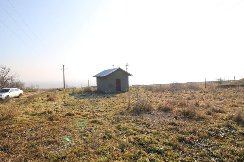 Teren Construcții extravilan de 1600 mp, în Tulucești