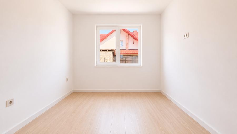 Duplex cu 4 camere cu Canalizare în Moșnița Nouă