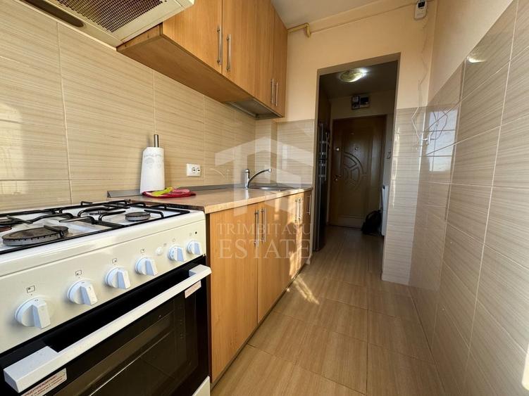 Apartament cu 2 camere semidecomandat în Progresul