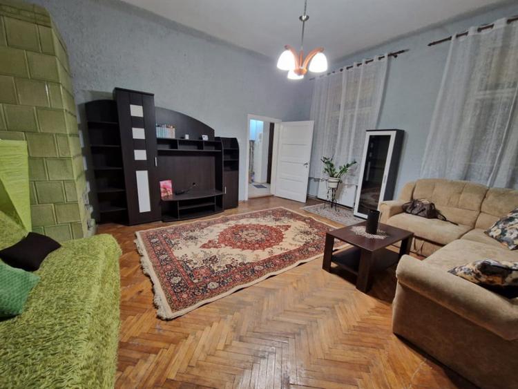 Apartament cu 2 camere semidecomandat în Ultracentral