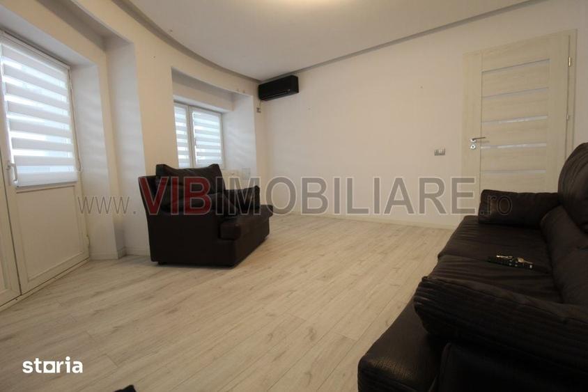 Apartament cu 3 camere decomandat, mobilat în Decebal