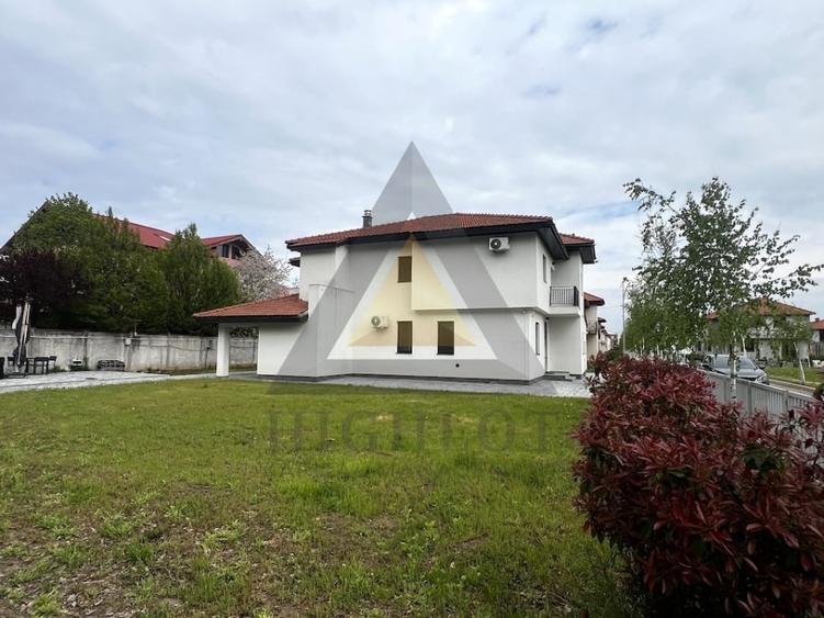 Casă individuală cu 5 camere cu Canalizare în Corbeanca