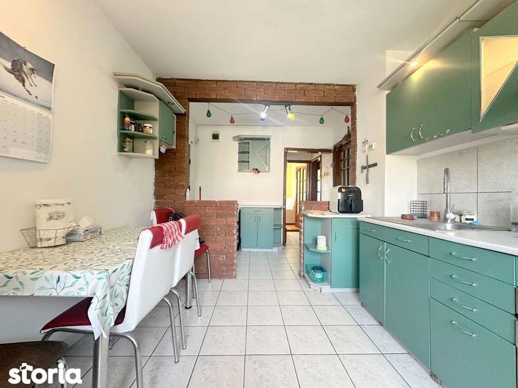 Apartament cu 3 camere de vanzare - Zona Soarelui - 4