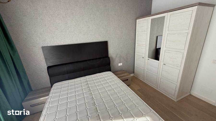 Apartament cu 4 camere decomandat în Pipera