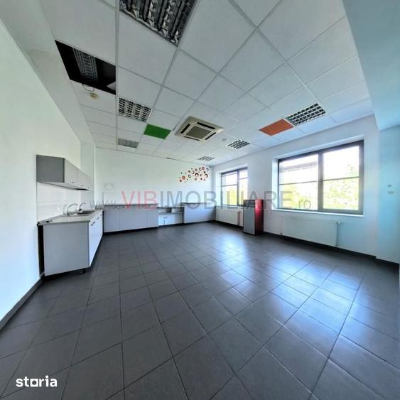 Spațiu comercial, de 600 mp, în Militari