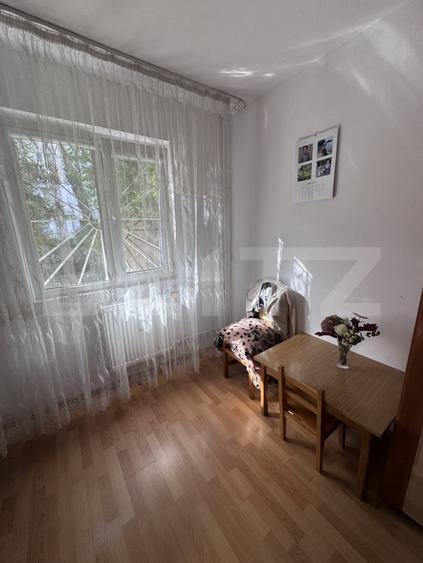 Apartament cu 2 camere semidecomandat, mobilat în Malu Roșu