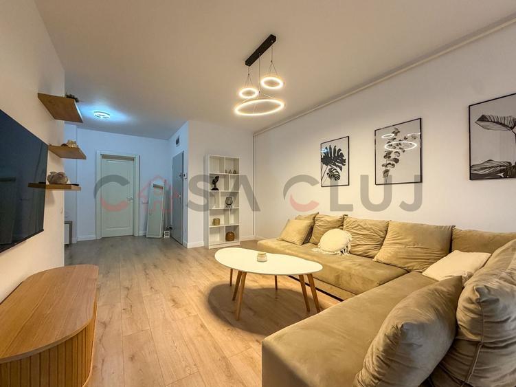 Apartament cu 3 camere semidecomandat, mobilat în Zorilor