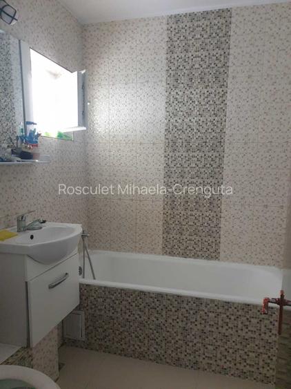 Proprietar-Inchiriez apartament 3 camere