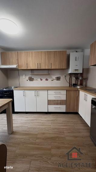 Casă cu 4 camere cu Teren 235 Mp în Central