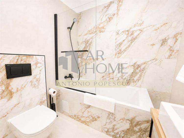 Apartament cu 3 camere decomandat în Ultracentral