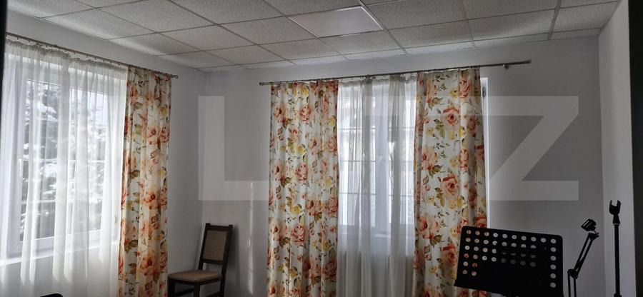 Spațiu comercial, de 300 mp, în Pucioasa
