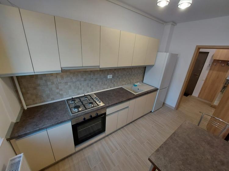 Apartament cu 2 camere decomandat în Militari