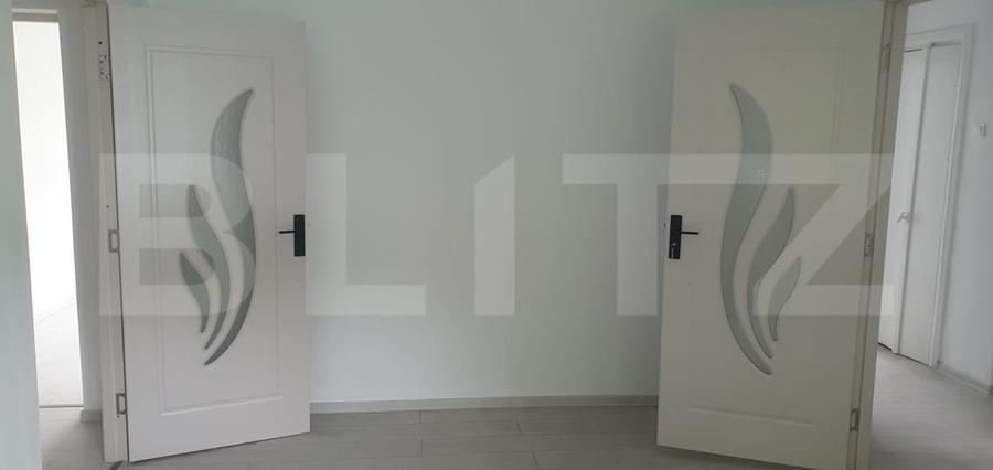 Apartament cu 3 camere semidecomandat în Vatra Dornei