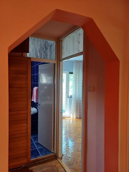 Apartament cu 3 camere decomandat în Aruncuta