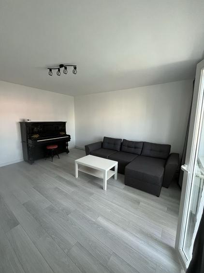 Apartament cu 3 camere în Trivale