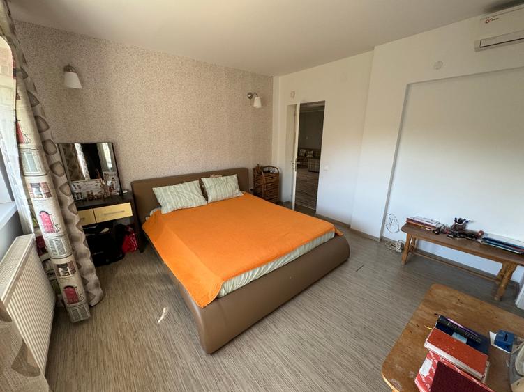 Casă individuală cu 2 camere cu Teren 1070 Mp în Lipănești