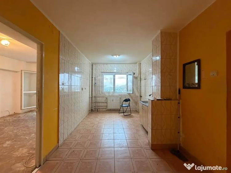 Apartament cu 2 camere semidecomandat în Pantelimon
