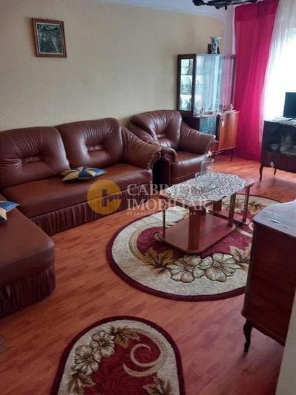 Apartament cu 3 camere decomandat, mobilat în Dancu