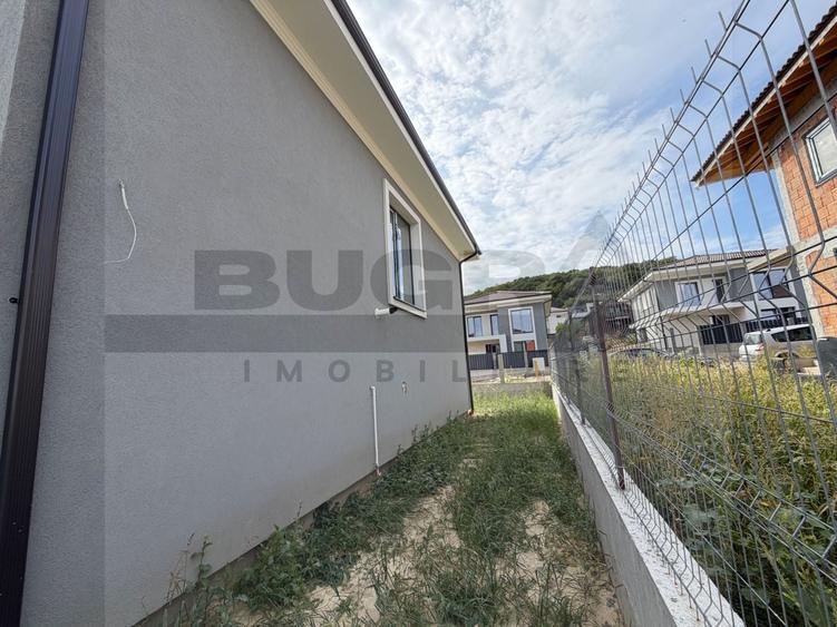 Casă individuală cu 5 camere cu Canalizare în Chinteni