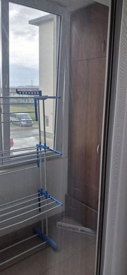 Apartament cu 3 camere decomandat în Florești