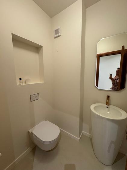 Apartament cu 3 camere decomandat în Herăstrău