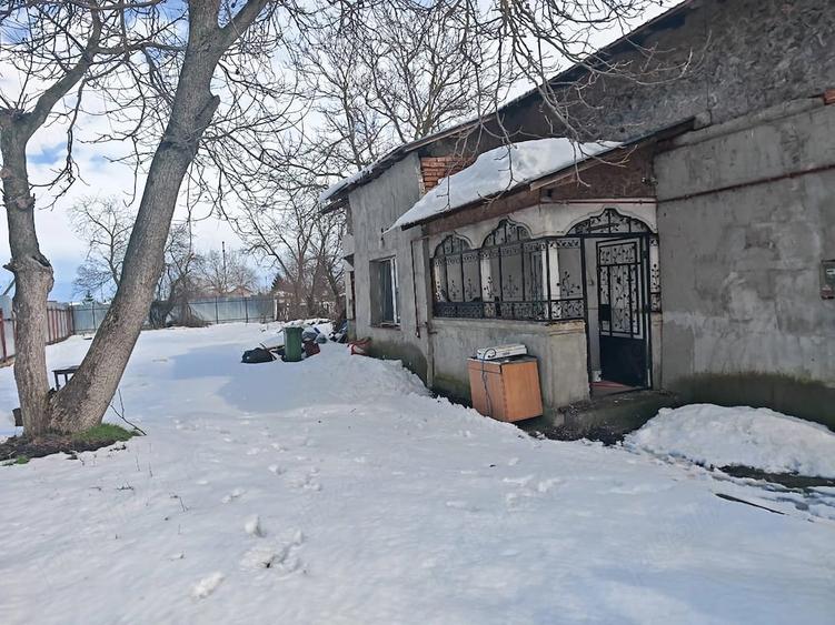 Casă cu 3 camere cu Teren 600 Mp în Fusea