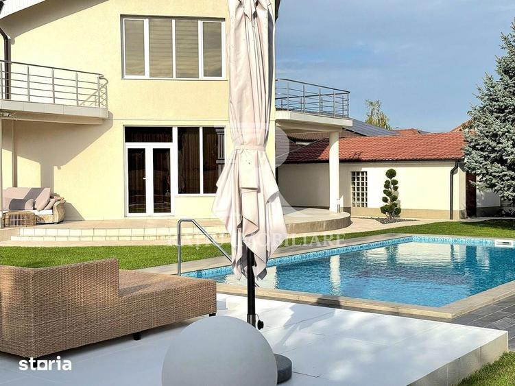 Casă cu 6 camere cu Teren 1178 Mp în Sânmartin