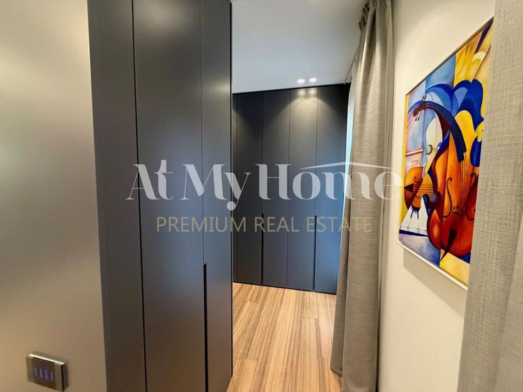 Penthouse cu 5 camere decomandat, mobilat în Băneasa