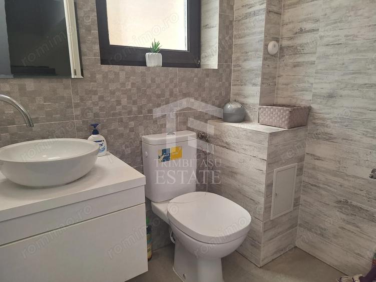 Duplex 4 cam 3 bai parcare&curte Prelungirea Ghence str. Maracineni - 3