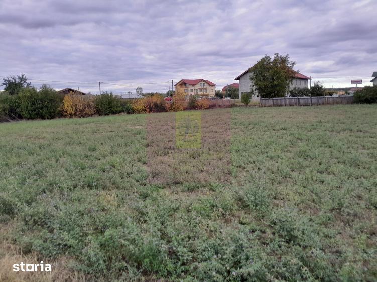 Teren de 2062 mp, în Manasia