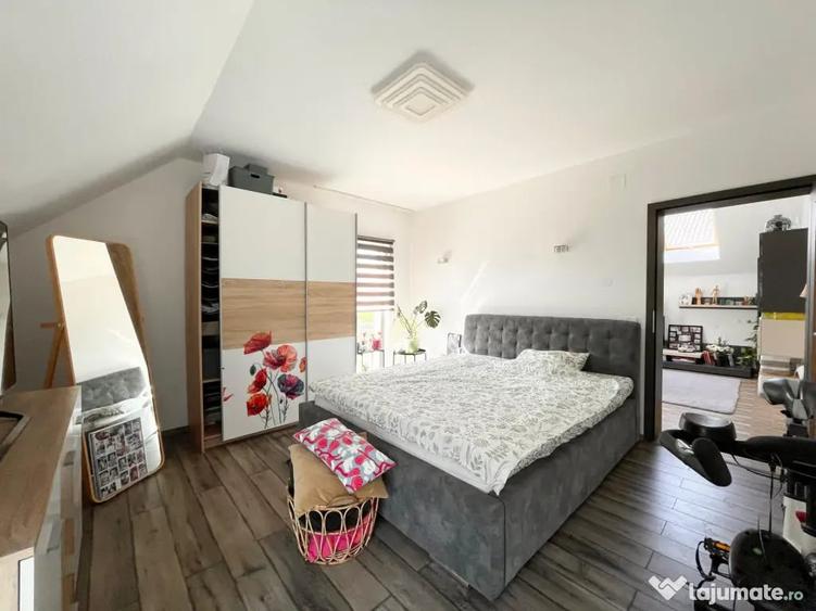 Casă cu 4 camere cu Teren 707 Mp în Moșnița Nouă