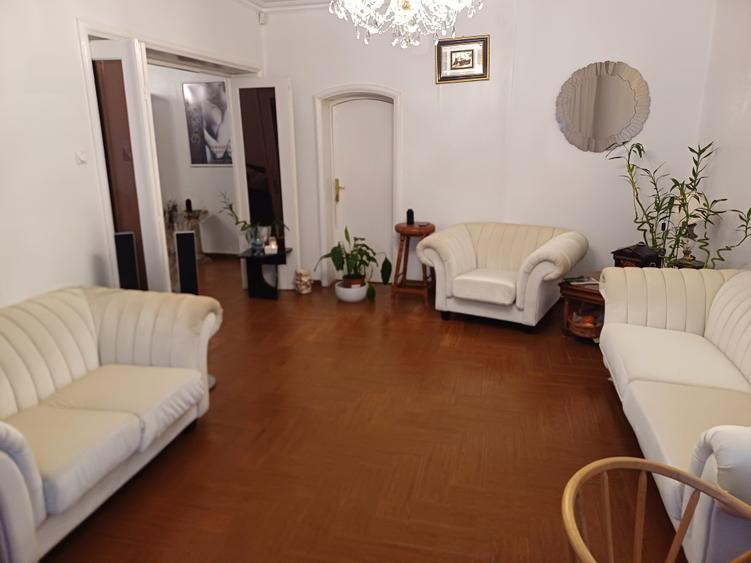 Apartament cu 3 camere circular în Muncii