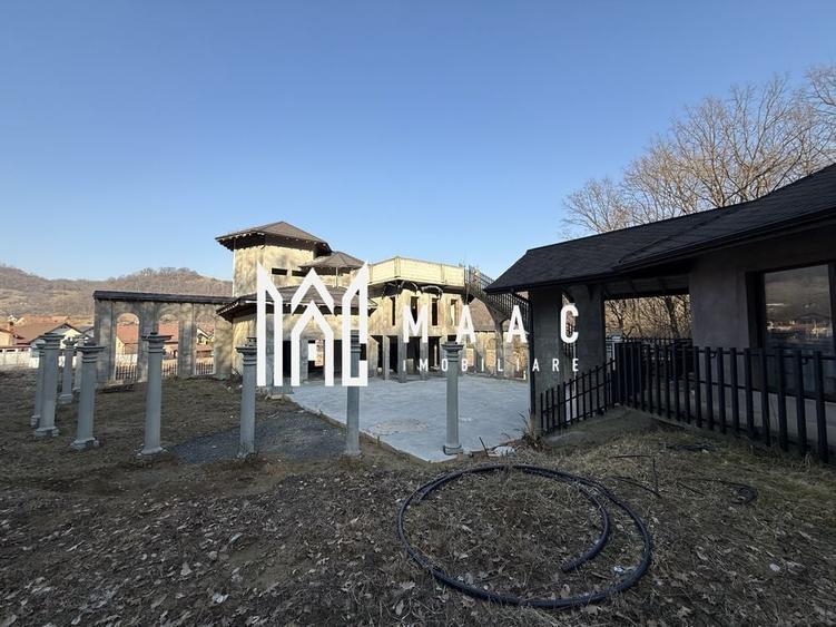 Casă individuală cu 6 camere cu Canalizare în Nord-Vest