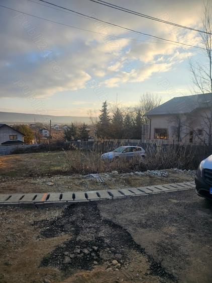 Teren de 500 mp, în Bascov